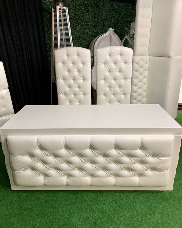 Tufted High Back Chair - MTB Event Rentals