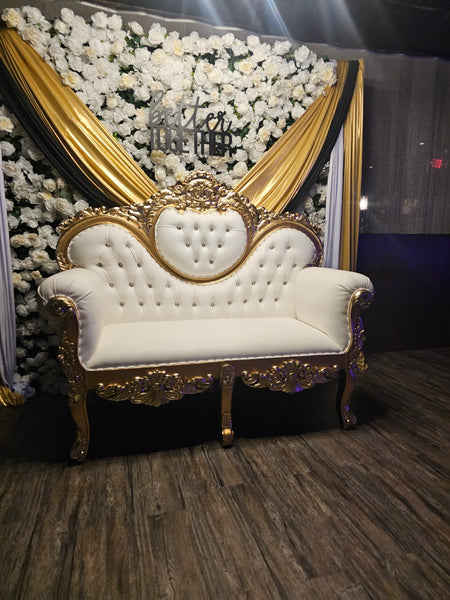 VICTORIAN LOVESEAT White & Gold