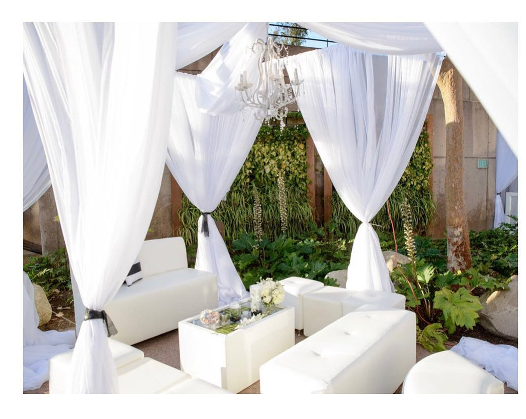 CABANA w/Chandelier – Lounge Party Rentals