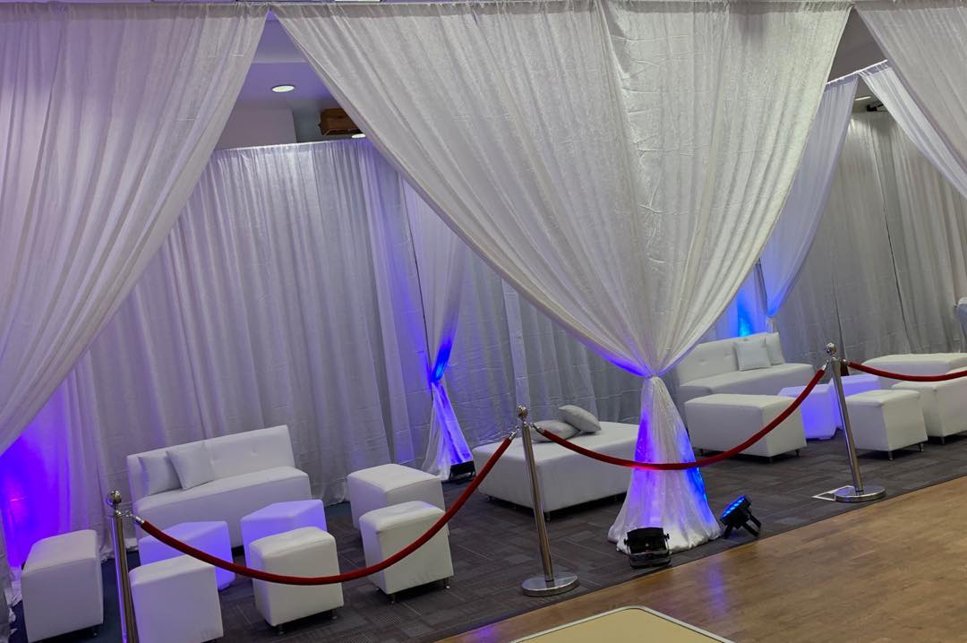 Lounge Party Rentals SET 28 PEOPLE / 17 pcs – Lounge Party Rentals
